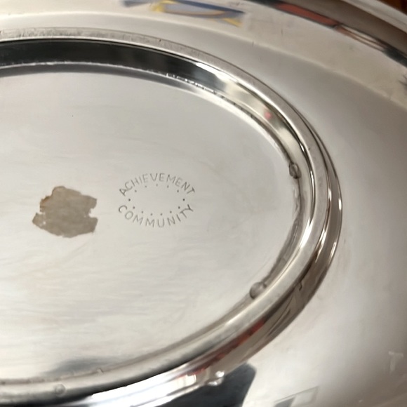 Vintage Oneida Community Silver Plated Oval Bread Dinner Tray Achievement, 10” - Picture 4 of 6